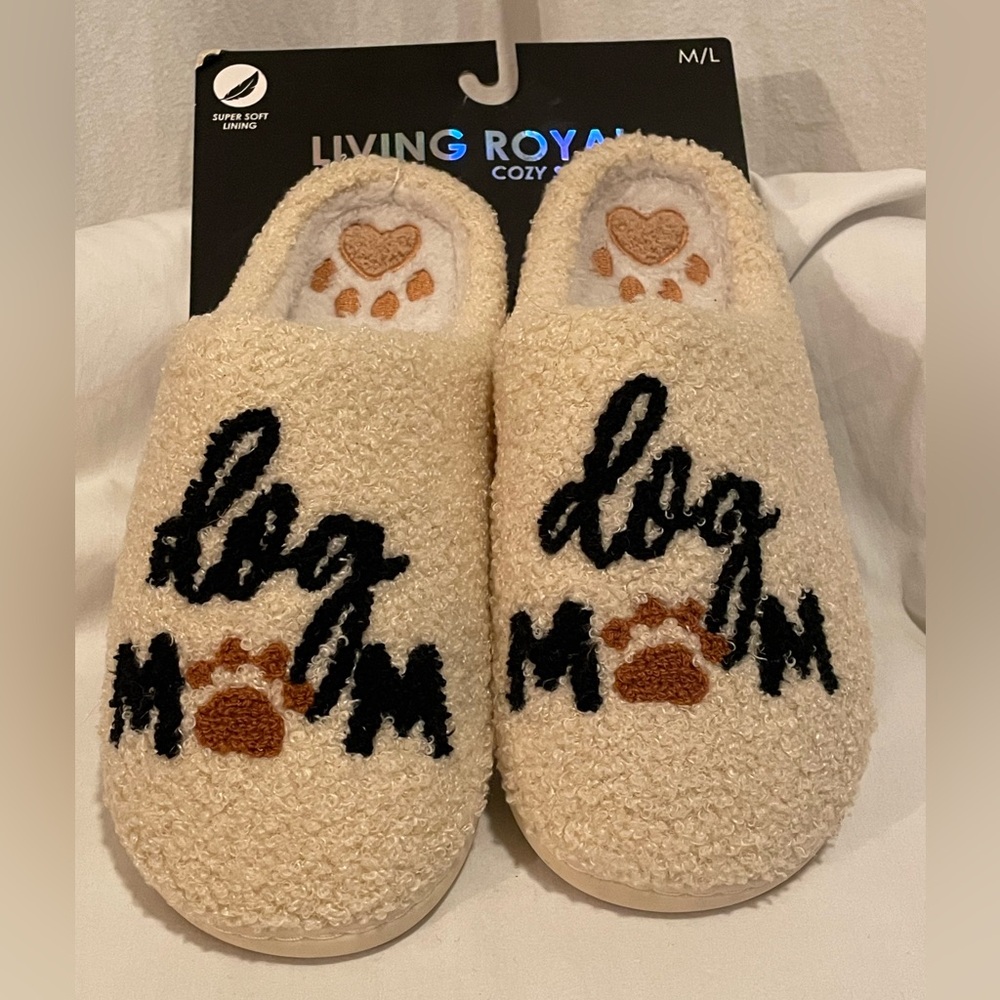 Living Royal Cream 'Dog Mom' Cozy Sherpa Slippers